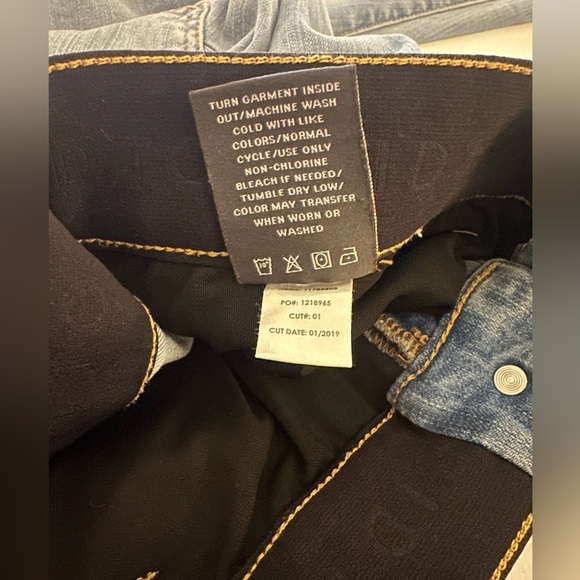 Torrid Ankle length jeans. Size 20 - Picture 5 of 8